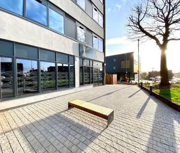 2 bedroom flat to rent - Photo 3