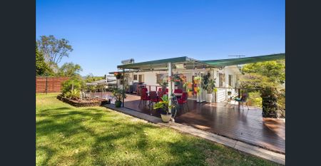 Elevated Family Home in Peaceful Pocket with Huge Entertaining Deck - Photo 4