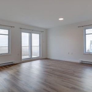 Charmant appartement 5 1/2 à Ascot Corner - Photo 2