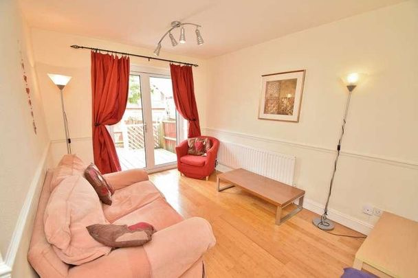 Stanmore, SO22 - Photo 1