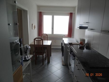 Helle 3.5-Zimmerwohnung in bester Lage mit top Aussicht! - Photo 5