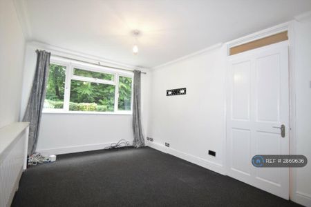 3 bedroom terraced house to rent - Photo 3