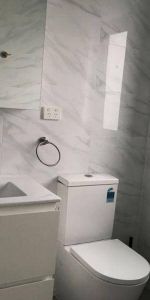 Nearly New 4-Bedrooms Townhouse in Clayton - Photo 4