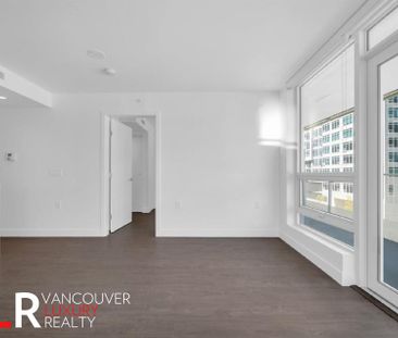 Condo in Richmond, BC - Photo 4