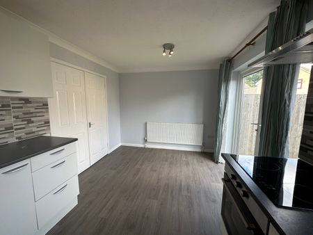 PE13 3HN, Prince Of Wales Close - Photo 5