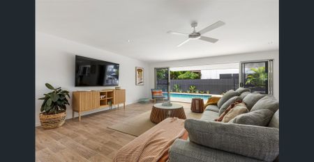 Furnished, Sprawling North-Facing Beach Home | Gallery-Style Showpiece Living - Photo 2