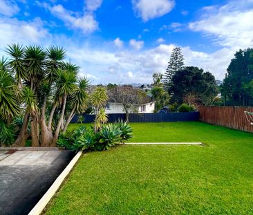 3 Bedrooms on Hillview Ave - Photo 4
