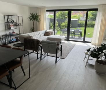 Buitengewone nieuwbouwwoning nabij centrum Bonheiden - Photo 5