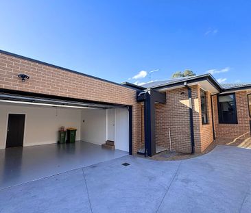 Brand New, Stylish & Spacious – The Perfect Family Retreat - Photo 1
