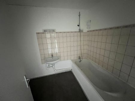 Location - Appartement T3 - 67 m² - Montbéliard - Photo 5