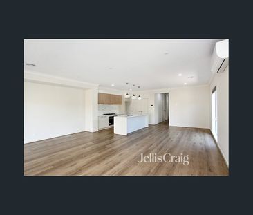 38 Sussex Street, Seaholme, Vic 3018 - Photo 2