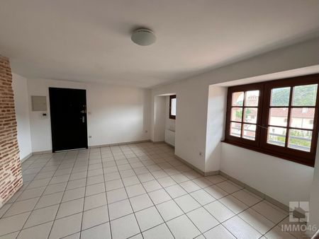 Location Appartement 2 pièces 43m² CAHORS 46000 - Photo 3