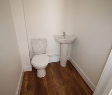 2 Bed Student Accommodation - Photo 6