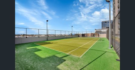 Level 11, Resort Style Living - Photo 4