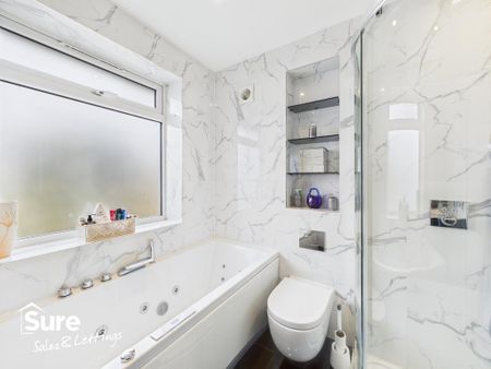 5 bedroom semi-detached house to rent - Photo 3