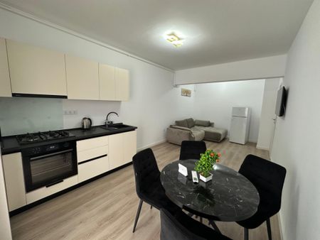Apartament 2 camere, 50 mp, zona Rafinaria Vega - Fotografie 2
