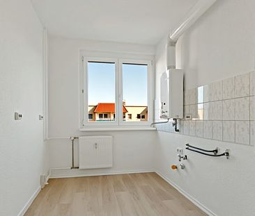 Moderne 3-Raumwohnung mit Balkon in Halle Neustadt! - Photo 6