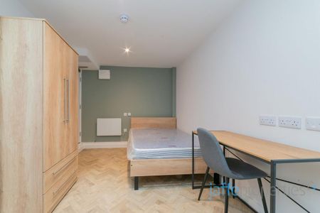 Studio to rent - Photo 2