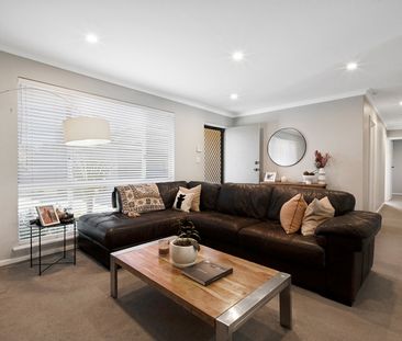 Modern and move-in ready - Photo 2