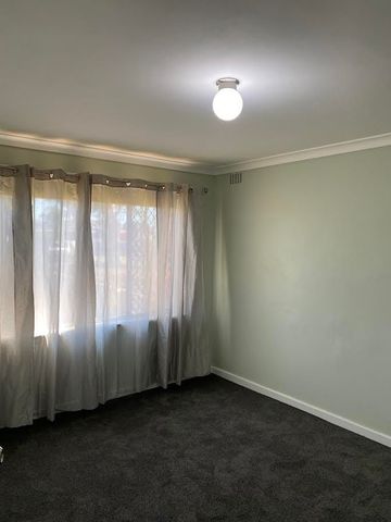 Welcome to 32 Devenish Street, Utakarra - Photo 4