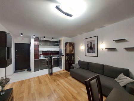 Rondo ONZ | 2-pokojowe mieszkanie | Balkon | Widok - Zdjęcie 3