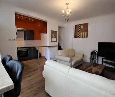 Mayville Place, Hyde Park, LS6 1NE, Leeds - Photo 3