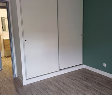 Location Appartement 3 pièces 59m² VICHY 03200 - Photo 2