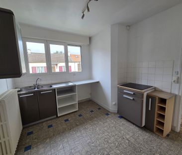 Location Maison 5 pièces 89m² TINQUEUX 51430 - Photo 4