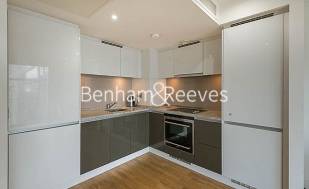 1 Bedroom flat to rent in Marsh Wall, Canary Wharf, E14 - Photo 1