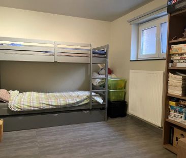 Instapklaar duplex appartement met 2 slaapkamers te Torhout - Foto 4