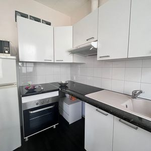 Location Appartement 2 pièces 31m² - Photo 2