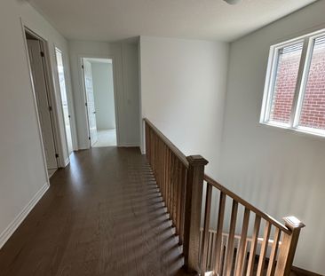 For Lease - 1324 Garthdale Street, Pickering, Ontario - Photo 4