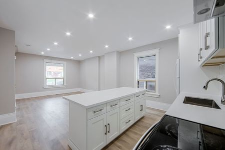 For Lease - 25 Sandford Avenue Unit# Main, Toronto, Ontario - Photo 2