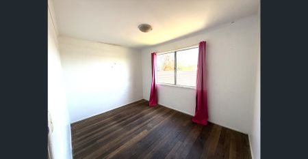 High-Set Family Home - Ready to Move In! - Photo 4