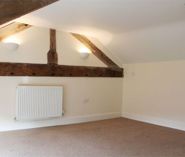 Hele Manor Barns, Hele, Taunton - Photo 3