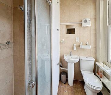 Studio to rent - Photo 6