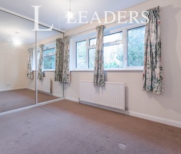 2 bedroom house to rent Eastbourne Avenue, Stevenage, Hertfordshire... - Photo 6