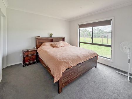 Spacious Family Living Just Minutes from Town - Photo 5