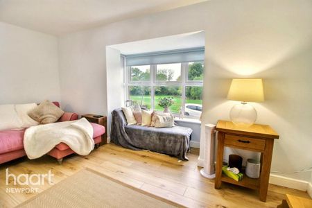 4 bedroom detached house to rent - Photo 3