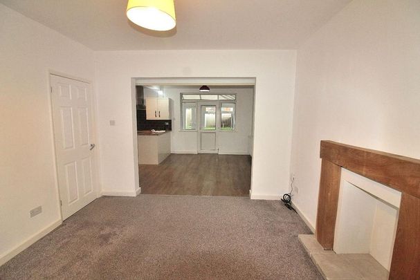 3 bedroom detached house to rent - Photo 1