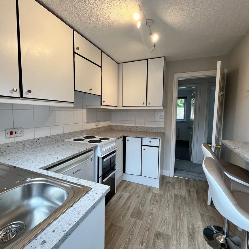 2 bedroom apartment to rent - Photo 1