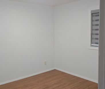 For Lease - 2267 25th Side Road, Innisfil, Ontario - Photo 5