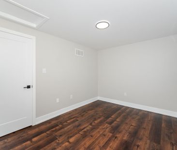 For Lease - 340 Dunsmore Lane, Barrie, Ontario - Photo 5