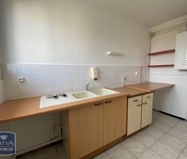Location Appartement 3 pièces 83m² AGEN 47000 - Photo 6