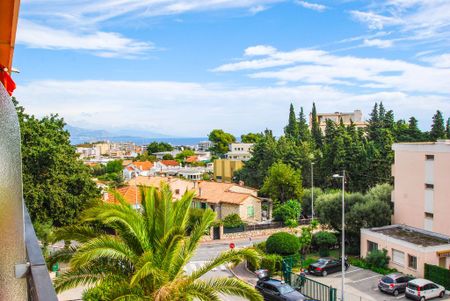 Location Appartement 2 pièces 68m² ANTIBES 06600 - Photo 5