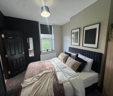 1 bedroom in a house share to rent - Photo 3