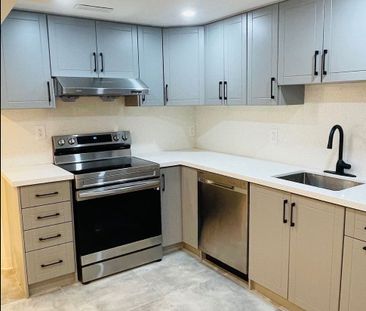 For Lease - 14 Niles Court Unit# Basement, Brampton, Ontario - Photo 4