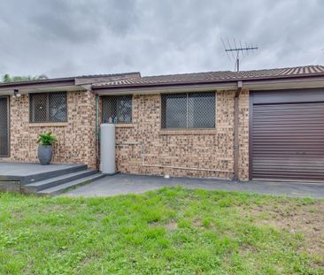 Neat 2 Bedroom Villa - Photo 6