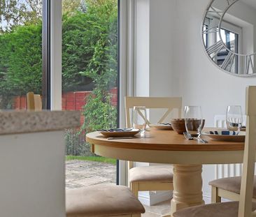4 bedroom detached house to rent - Photo 6