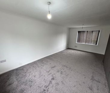 3 bed house to rent in - Photo 2